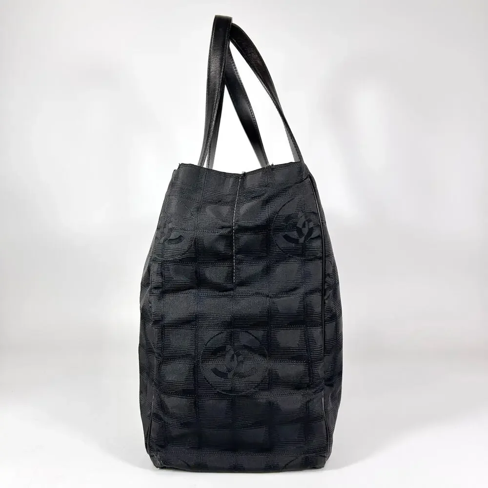 Chanel Nylon Travel Line Tote Bag - Picture 5 of 13